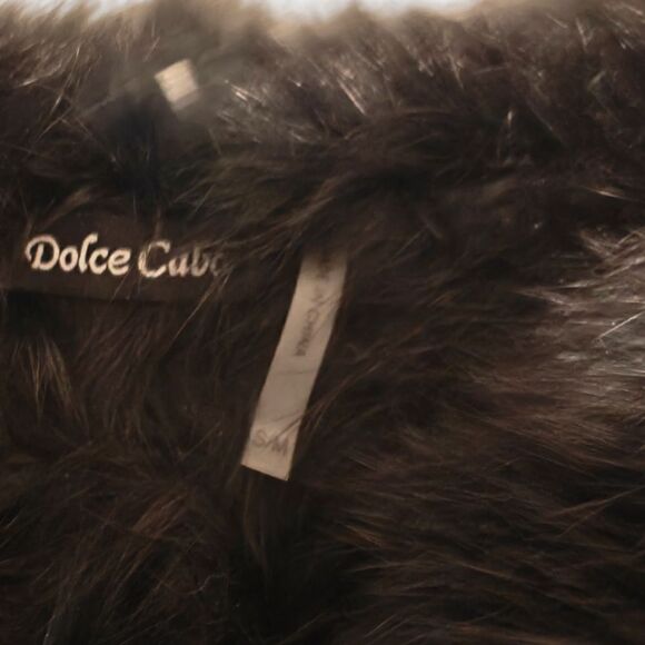 Dolce Cabo Beautiful black Rabbit, Raccon Fur Shawl or Poncho Size S/M - Picture 2 of 6